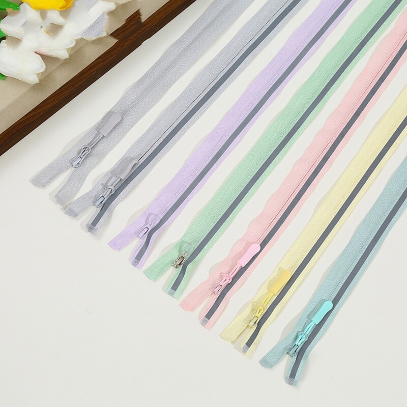 Colorful sports jacket single-end zipper, nylon zipper, multi-size clothing zipper, DIY hidden zipper accessories Colorful sports jacket single-end zipper, nylon zipper, multi-size clothing zipper, DIY hidden zipper accessories