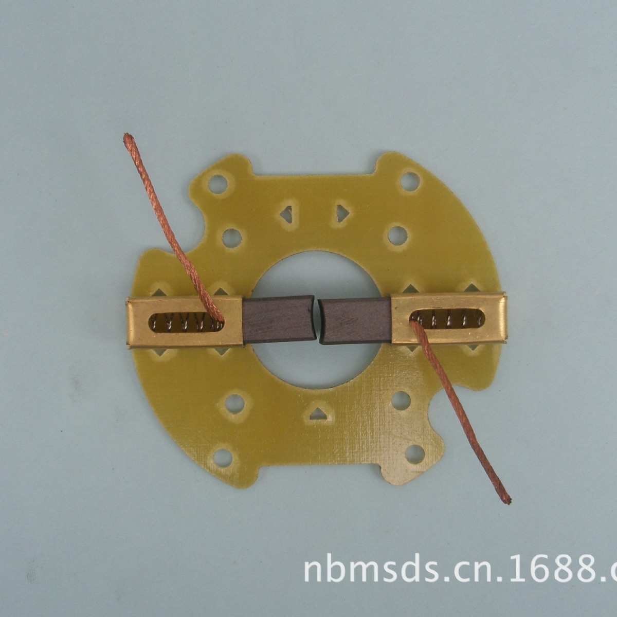 供应碳刷、刷架,碳刷盒,刷握电机炭刷耐磨工业电刷