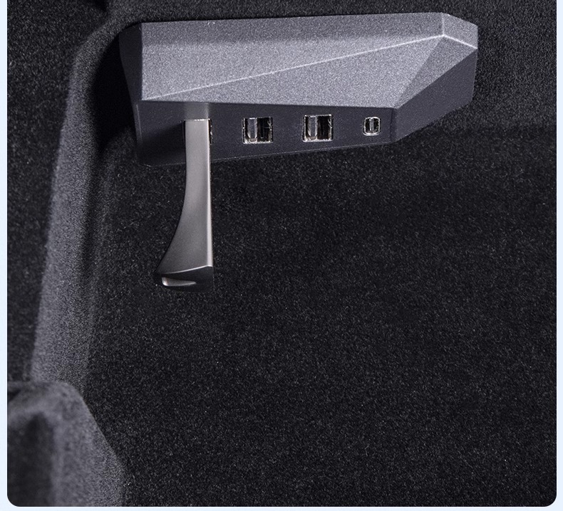 Applicable to Tesla Huanxin Model 3/Y glove box expansion dock central control extender HUB conversion head data