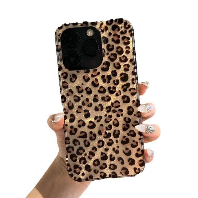 Чехол для телефона (Apple iPhone 15) коричневый леопардовый рисунок, совместим с несколькими моделями