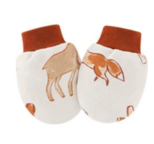 Bear Deer Kingdom Hemming Gloves