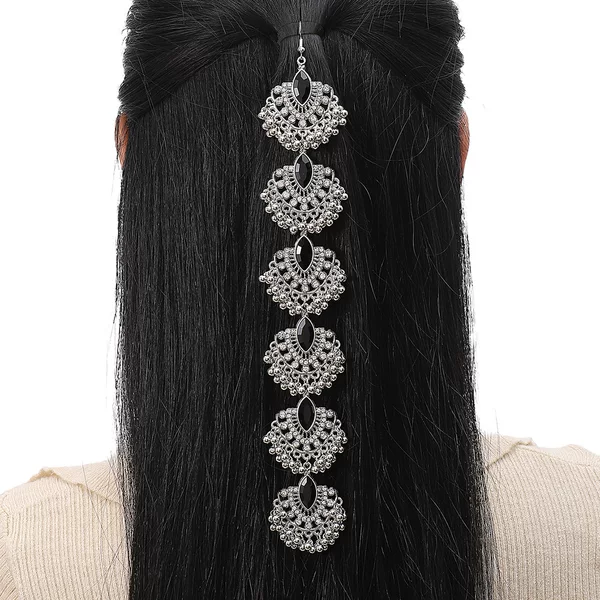 Factory direct Middle East Bohemian fashion tassel retro shining gem head chain foreign trade cross-border e-commerce jewelry