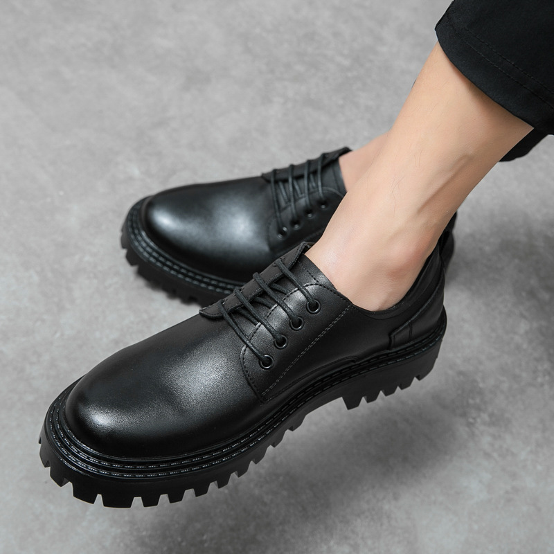 Pequeños zapatos de cuero para hombres 2025 otoño nueva correa de cabeza redonda estilo británico tendencia negra 37 talla zapatos simples zapatos muffin suela gruesa image 3
