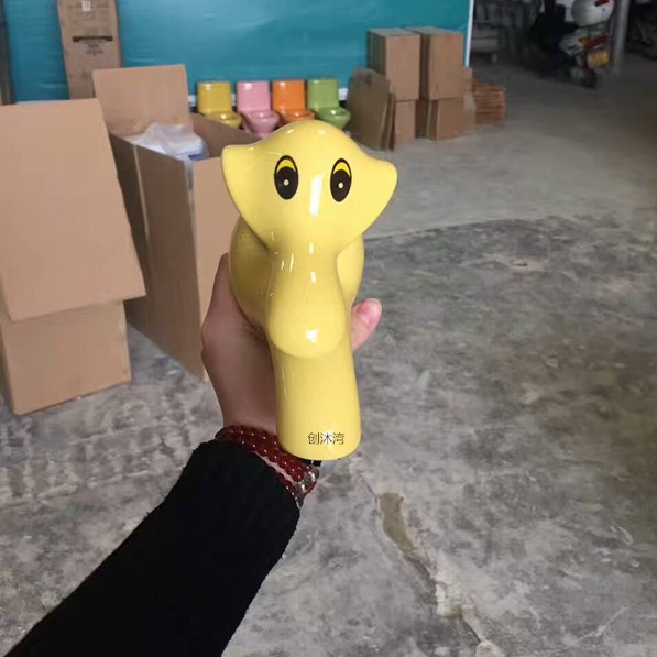 Nueva Promoción kindergarten niños de cerámica cuenca grifo mini fregadero cuenca grifo de dibujos animados