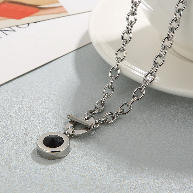 35g Weight PVD Coated Gold Plating Process Fashion Round Titanium Steel Plating Inlay Artificial Gemstones Pendant Necklace 1 Piece