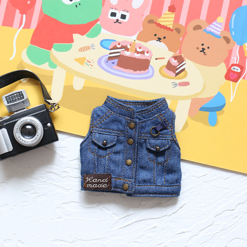 [Pakaian Hanya] Liontin Beruang Bersama Gantungan Kunci Tubuh Bagian Bawah Boneka Rompi Denim Mainan Beruang Set Rompi