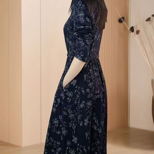 Light luxury temperament dress, new fashion belly, slim waist, floral dress, 2026 spring and autumn female