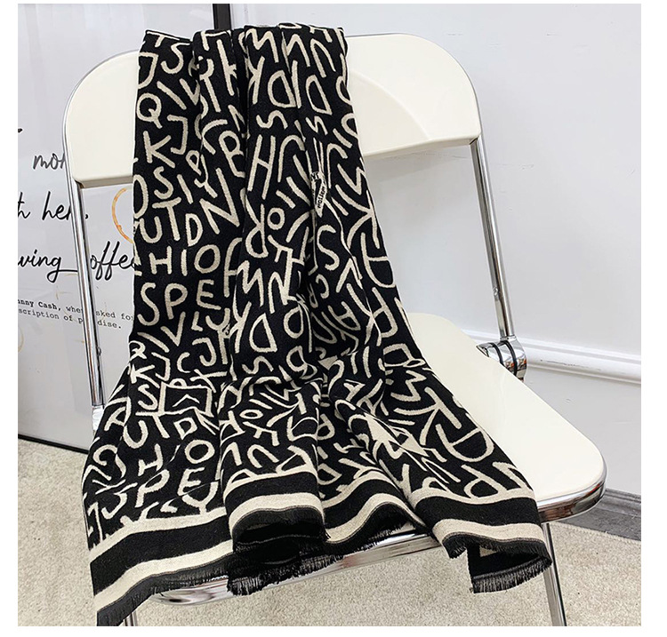 Cachecol em caxemira elegante para mulher xale versátil_voghion.com