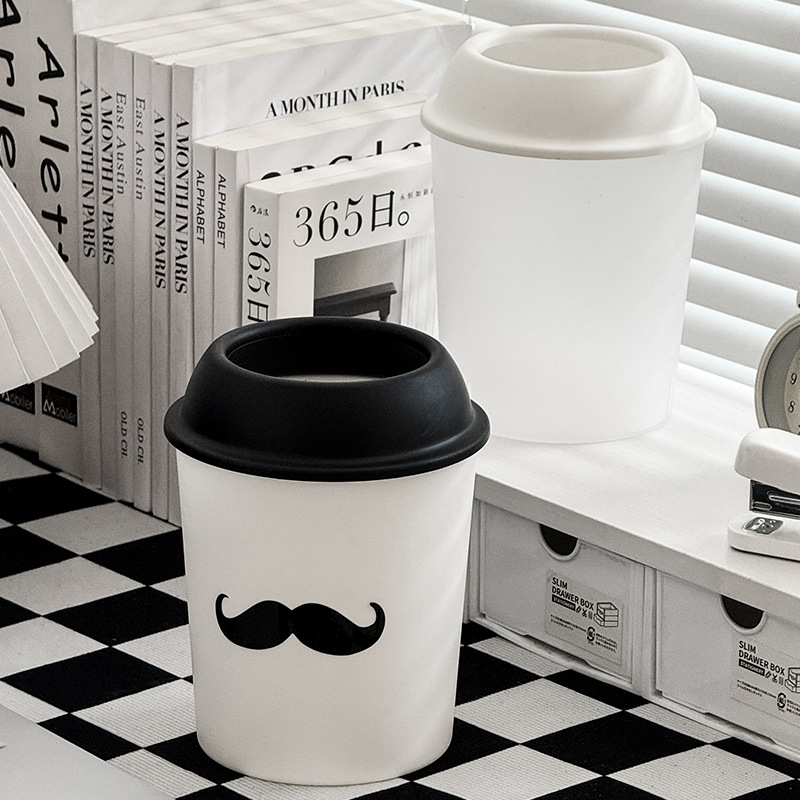 Papelera de escritorio pequeña y mini linda, para escritorio infantil, oficina y mesita de noche.