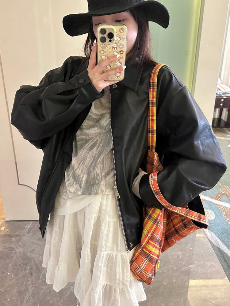 Black Retro Leather Jacket for Women 2025 Autumn New Design This Year's Popular Motorcycle Jacket Top