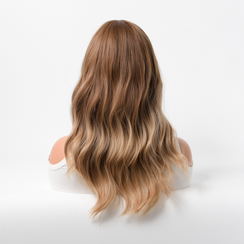 Perruque synthétique body wave blond doré effet réaliste_voghion.com