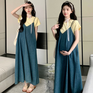 2025 summer new cotton simple T-shirt Korean version of the long Denim strap skirt hot mom pregnant women suit