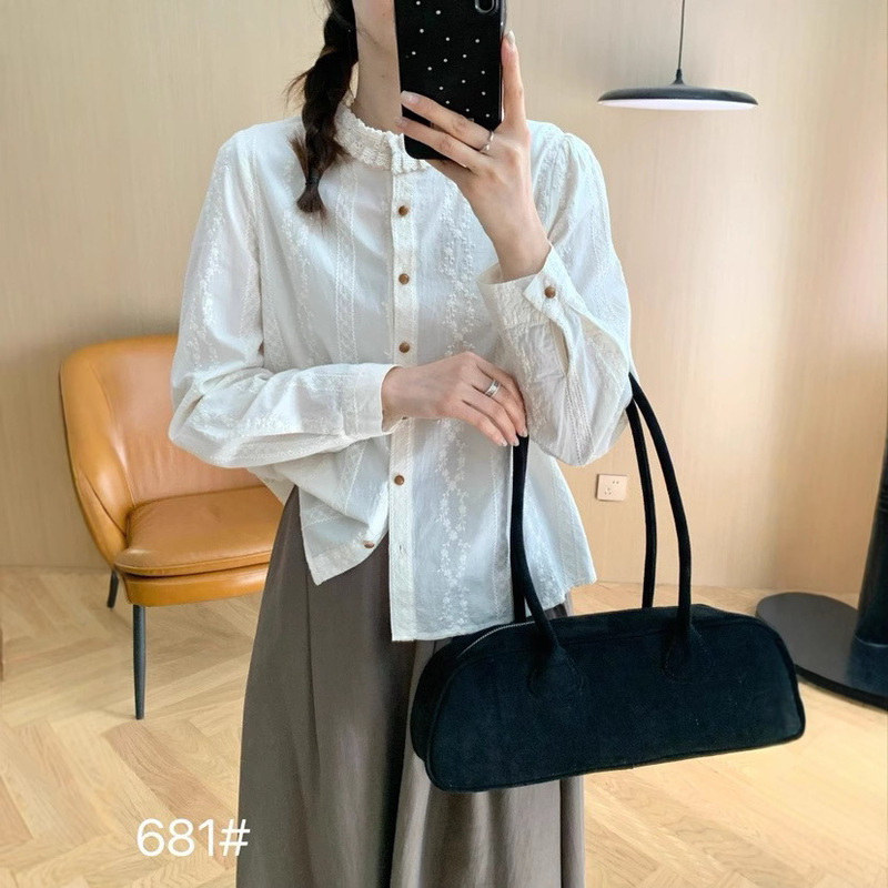 French Style Heavy Embroidered Llace Collar Long Sleeve Shirt Women's 2025 Spring New Artistic Fresh Style Stacked Shirt