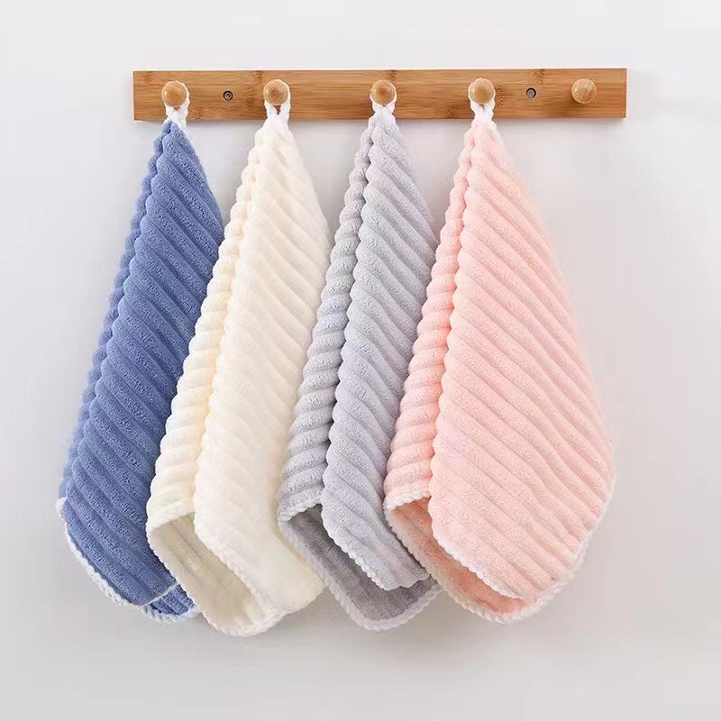 Coral fleece towel bath towel hemp lace cloud wipe face towel thick absorbent soft fluffy gift towel Coral fleece towel bath towel hemp lace cloud wipe face towel thick absorbent soft fluffy gift towel