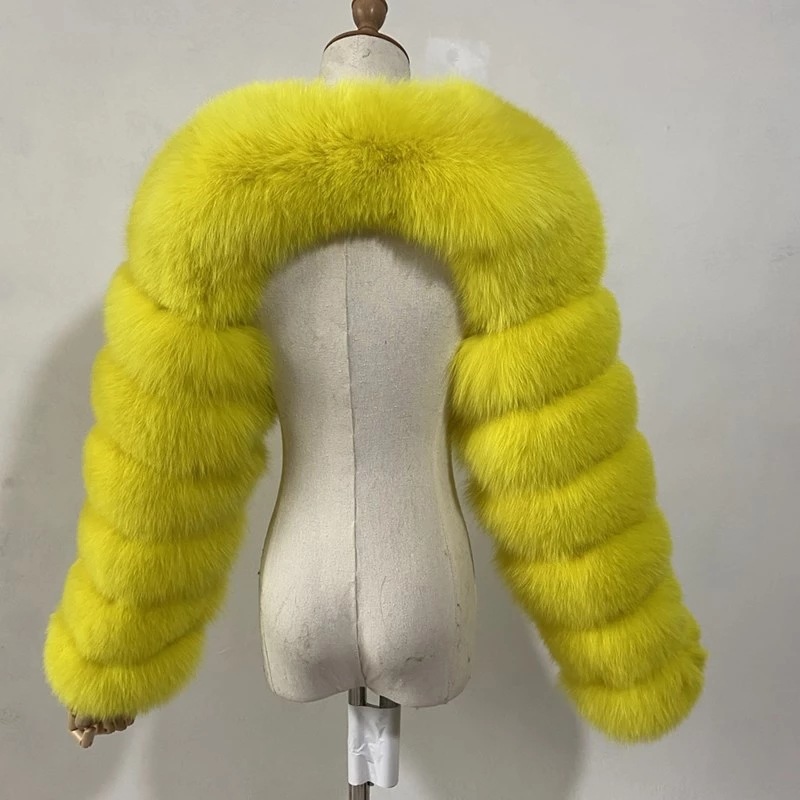 Autumn and Winter New Artificial Fur Imitation Fox Fur  Ultra Short Faux Fur Coat Women in Fuzzy Coats