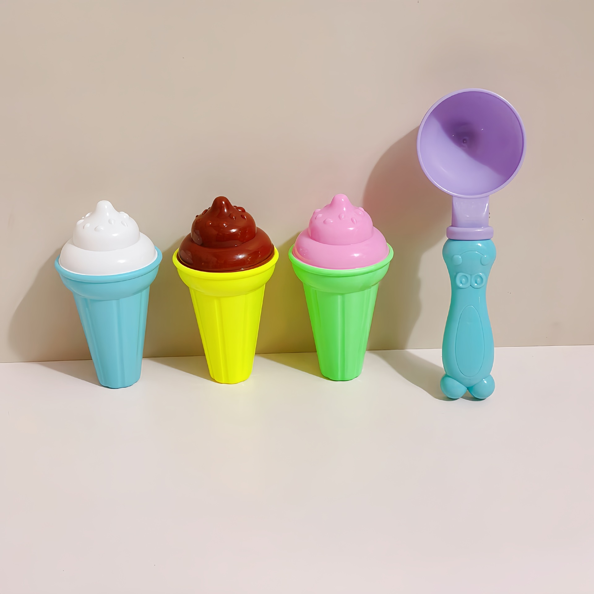 Venta directa de fábrica, juguetes espaciales para niños, moldes de arena, accesorios de barro de color, modelos, arena engrosada, herramientas de arena al por mayor