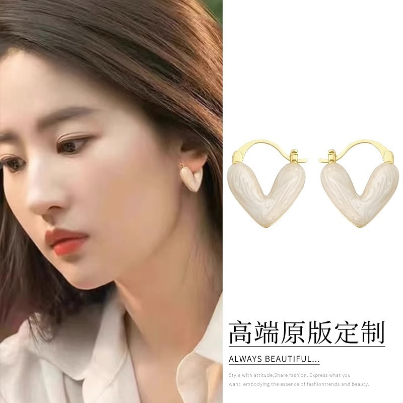 Reprehenderit qui in ea