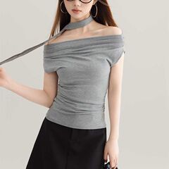タイ2025インナーファッション新スタイルワンショルダー半袖Tシャツレディース夏ニッチユニークでシックなトップス