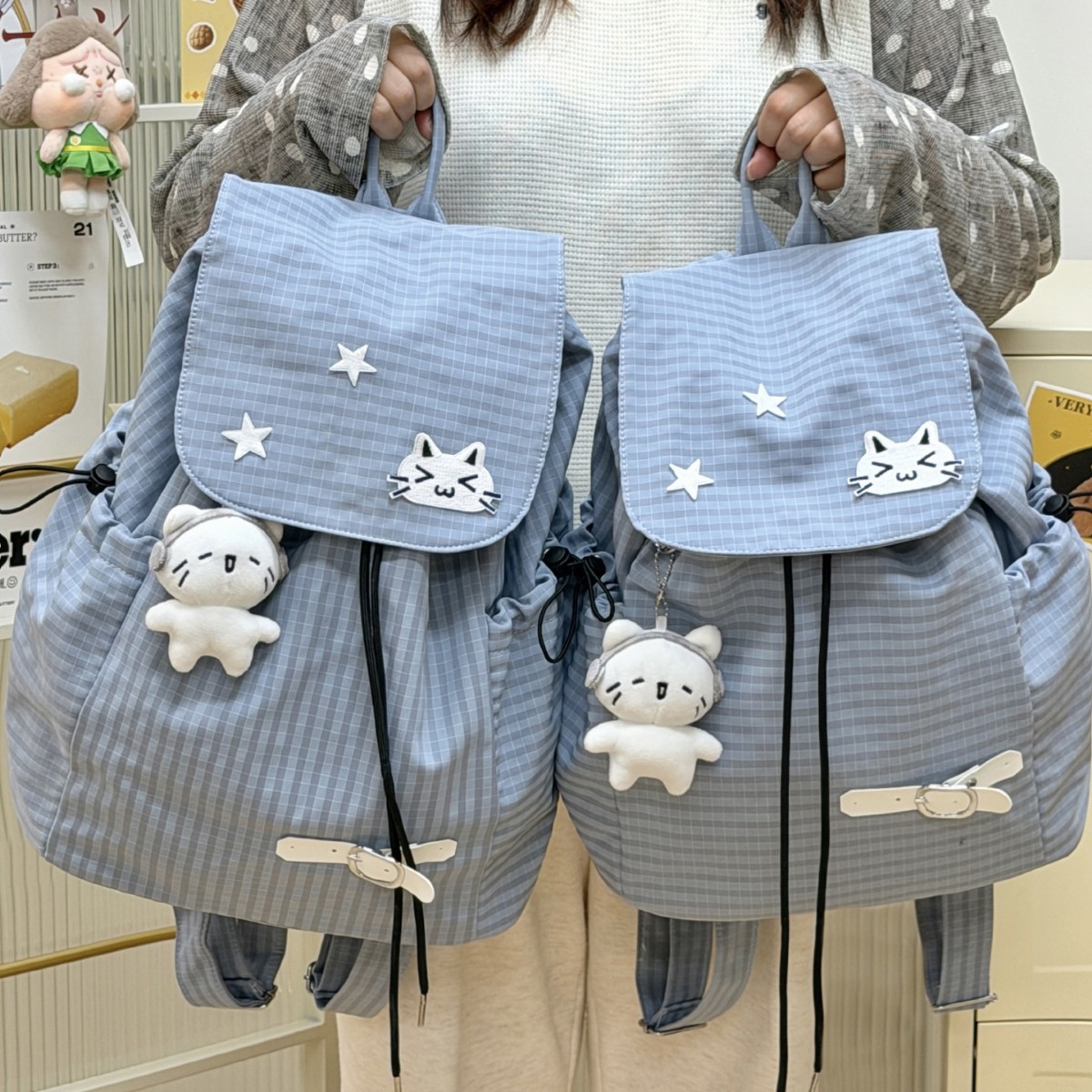 Korean-Style Cute Cat Backpack for College Students, Versatile Plaid School Bag for Class and Commuting, Lightweight Casual Travel Backpack