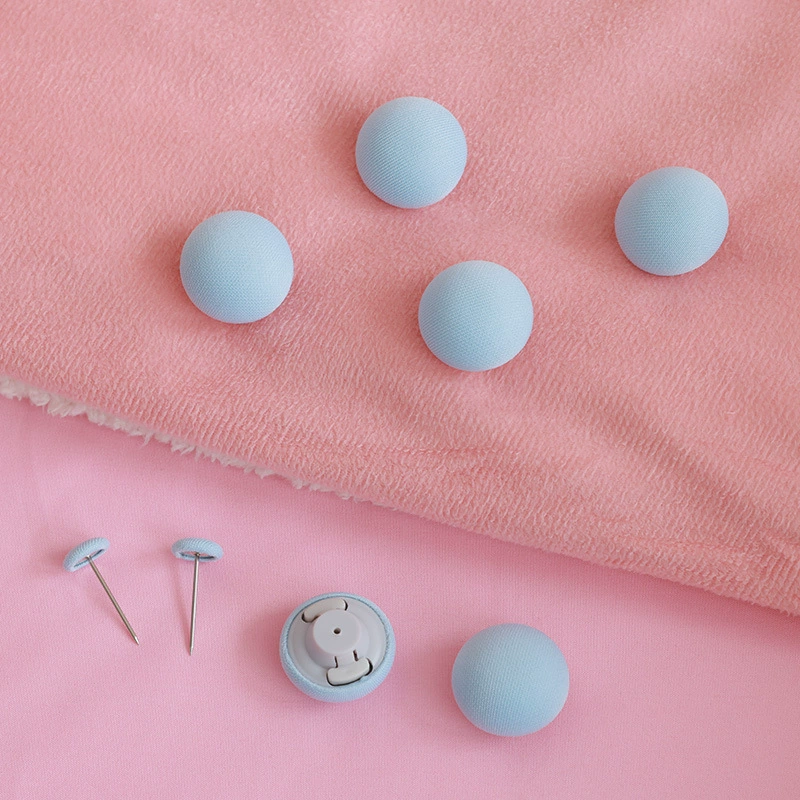 Duvet cover securing clips set, transparent pins included, home bedding accessory