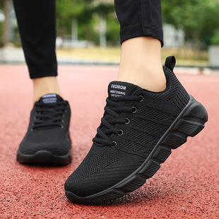 Black Sports Shoes for Women 2025 New Spring and Summer Breathable Mesh Lightweight Soft Sole Comfortable Leisure Travel Running Shoes