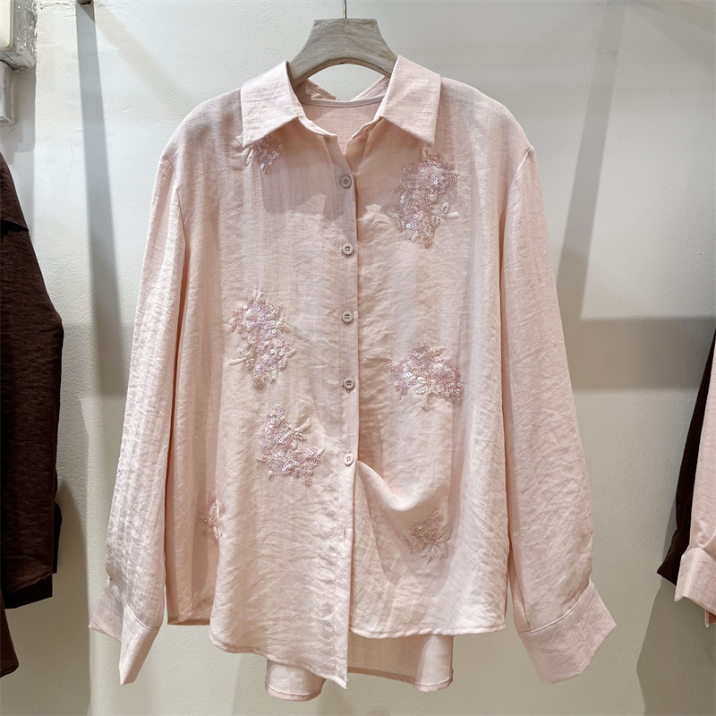 New European-Style Heavy Embroidery with Bright Floral Design, Loose and Versatile Women's Shirt, 2026 Spring Women's Fashion Top Trend New European-Style Heavy Embroidery with Bright Floral Design, Loose and Versatile Women's Shirt, 2026 Spring Women's Fashion Top Trend