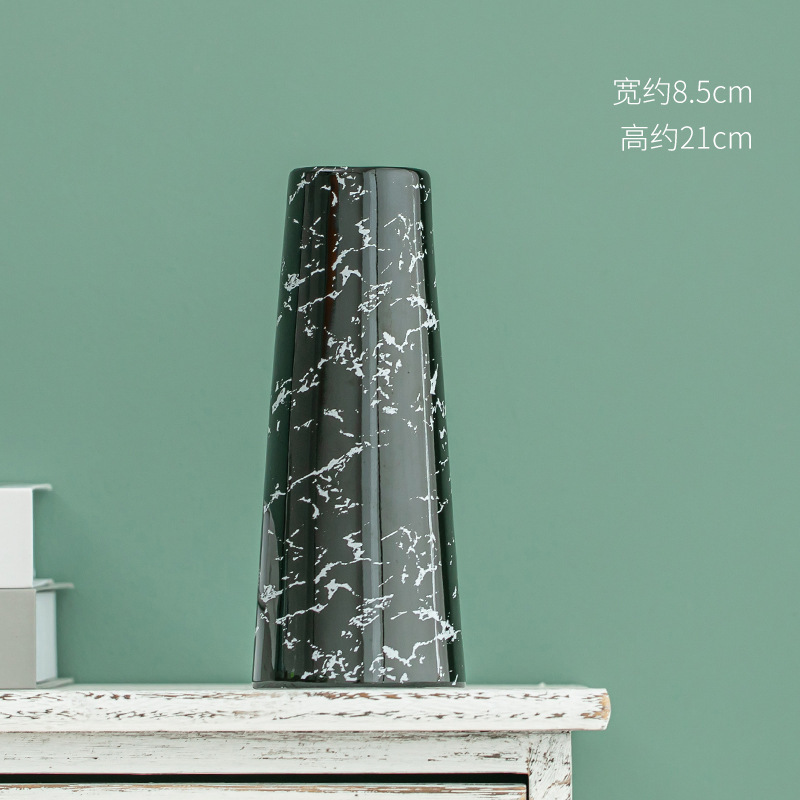 8.7*8.7*21.5 스몰 사이즈 블랙