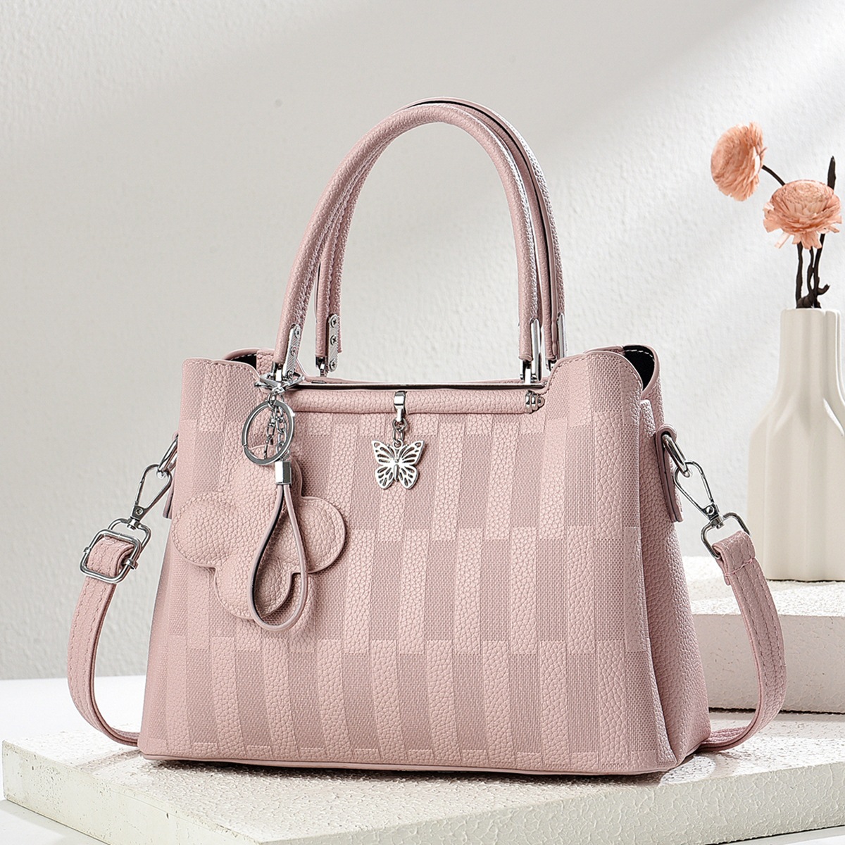 Bolso de mujer 2025 nuevo bolso de mensajero de un solo hombro para mujer bolso portátil de alta calidad práctico de gran capacidad para mujer