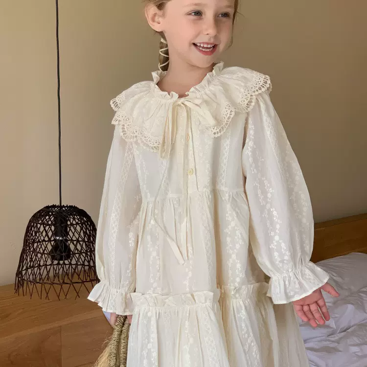 女童连衣裙2025春季女宝宝翻领蕾丝连衣裙洋气儿童长袖公主裙韩版