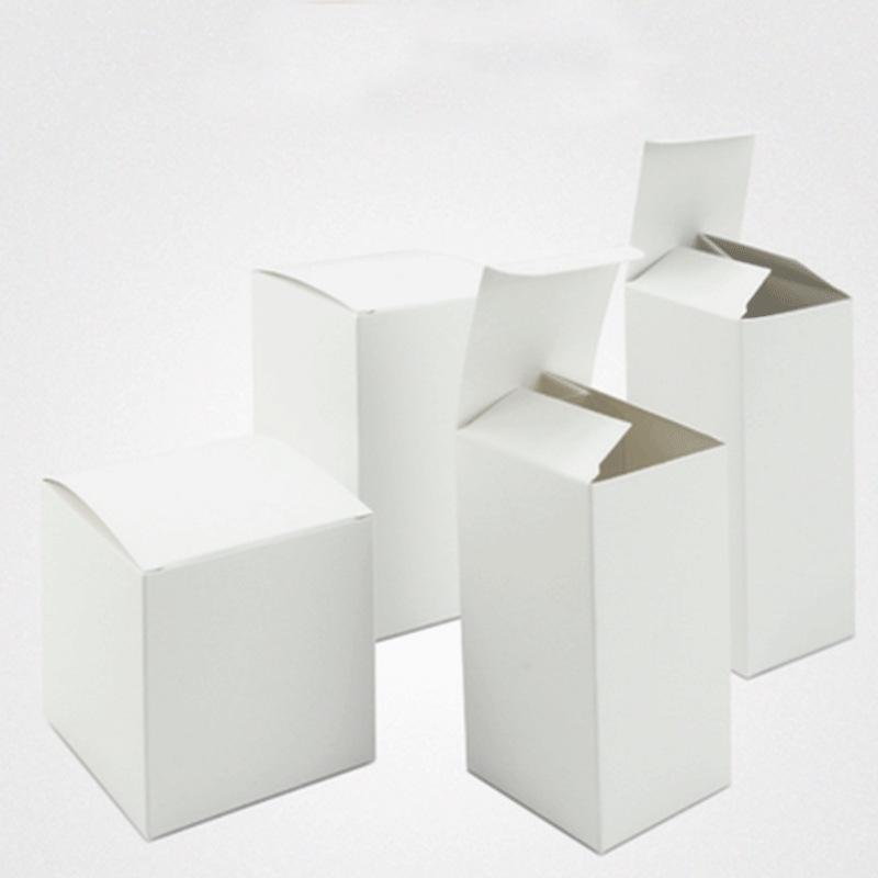 Caja blanca pequeña universal caja vacía caja de embalaje de cartón blanco caja de tarjeta cuadrada en blanco caja de color de cosméticos en stock al por mayor