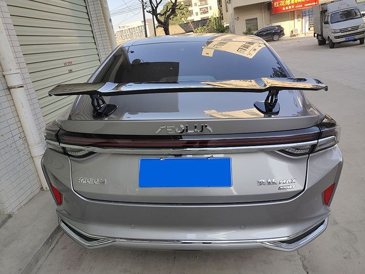 General car non-perforated rear wing modification parts two three-compartment high rear wing fixed wind wing GT racing wing trunk decoration