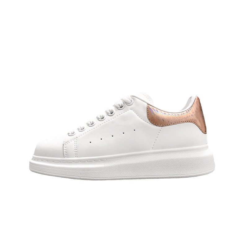 Putian puro original buenos zapatos de piel de vaca McQueen zapatos blancos zapatos de hombre 2023 nuevos zapatos de tablero de verano negro zapatos de suela gruesa