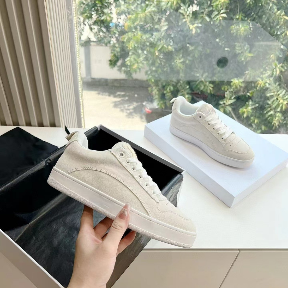 Autumn suede comfortable white sneakers with shoelaces flat, autumn season 2024, trend of season, round toe, genuine leather
