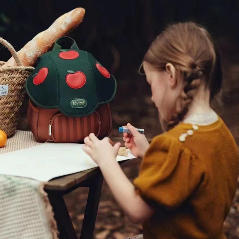 Zoyzoii Kids Backpack, suitable for boys and girls, kindergarten, breathable, ergonomic, lightweight, mushroom cake airplane design