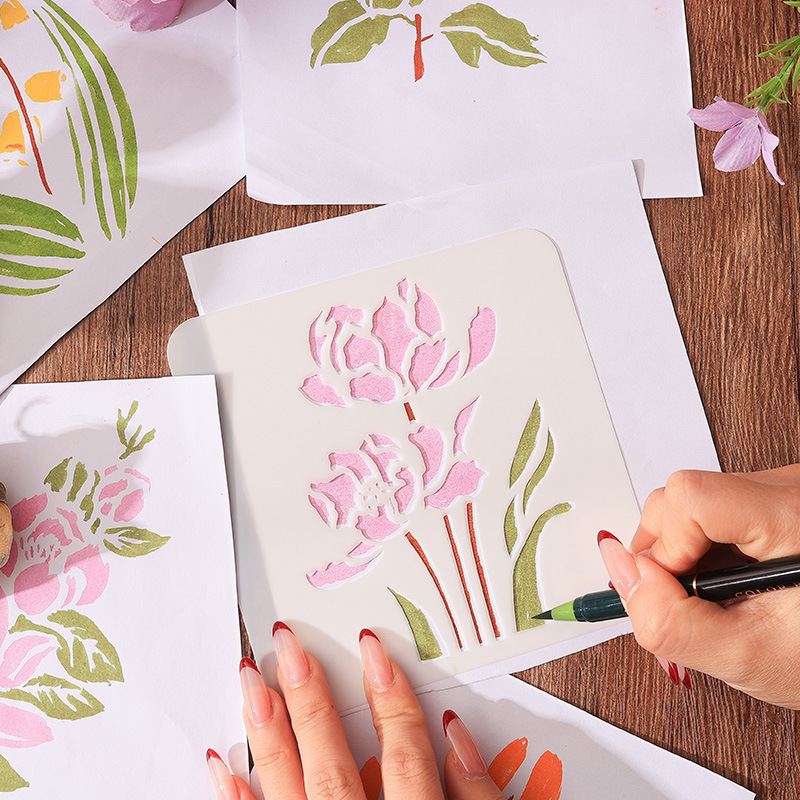 花低語の透かし彫りの絵のテンプレートの手帳の素材の花卉の図案の子供の絵の学生の手は絵の板を書き写します。|undefined