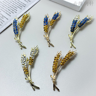 Korean-style high-grade exquisite small crystal wheat brooch high-end sense suit coat clothing corsage pin accessories