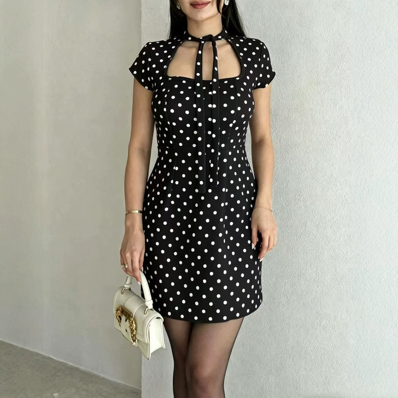 Cross-border women's elegant and fashionable summer 2026 new French polka dot tie-neck slim-fit short dress Cross-border women's elegant and fashionable summer 2026 new French polka dot tie-neck slim-fit short dress