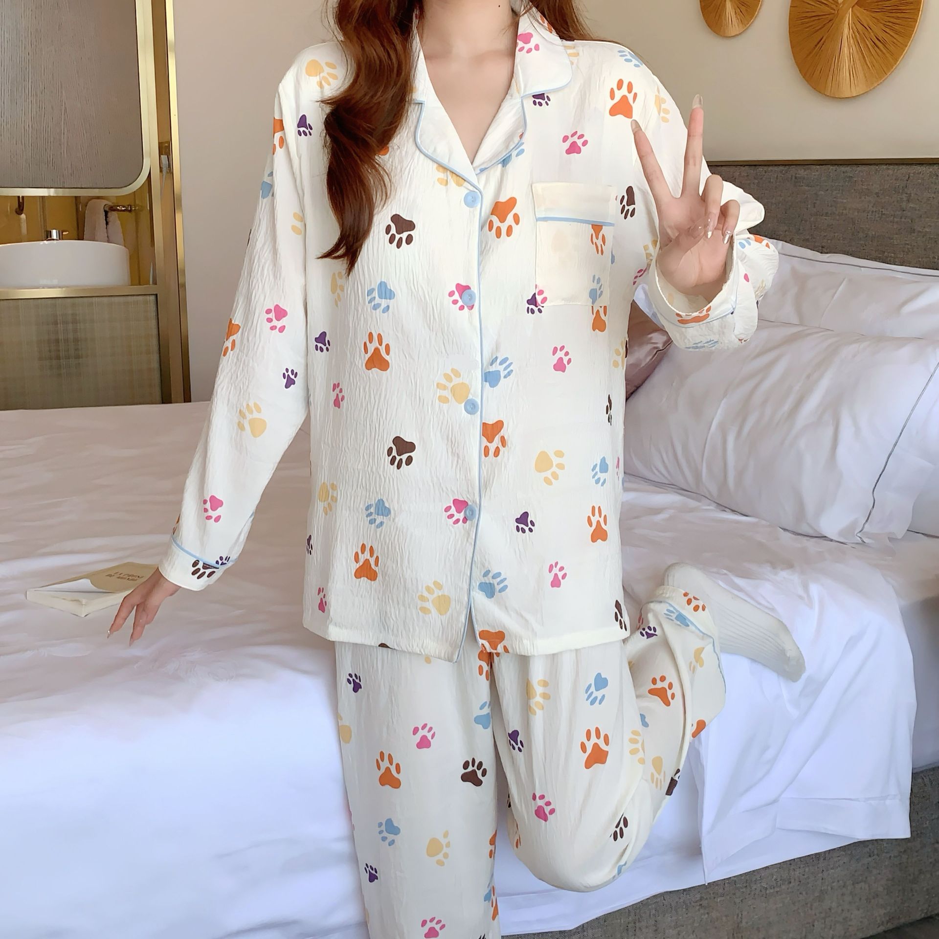 Al por mayor transfronterizo con cojín de pecho primavera y otoño dulce nubes de algodón cardigan de manga larga con solapa pijama de mujer estudiante conjunto de ropa para el hogar