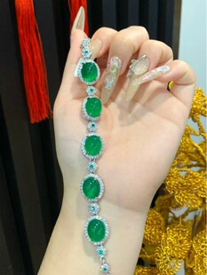 ����Դ�^ �߱��G���走����� �M��ʯ�p���ִ� Ů����ؔƽ���