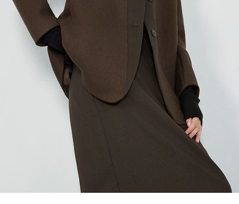 Áo vest nữ cổ V tay dài dáng suông một hàng nút phong cách thanh lịch — Váy Midi Breeveca, Váy màu xanh hải quân, Váy màu xám khói, Váy màu đỏ tía chi tiết 14