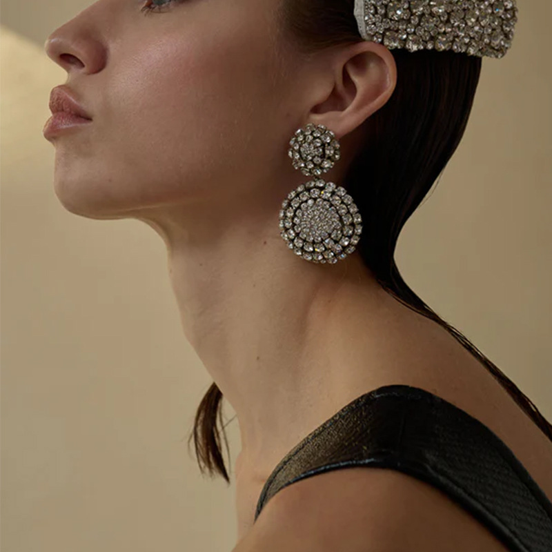 Retro aretes redondos geométricos exagerados personales aretes de diamante estilo de diseño joyería aretes de mujer