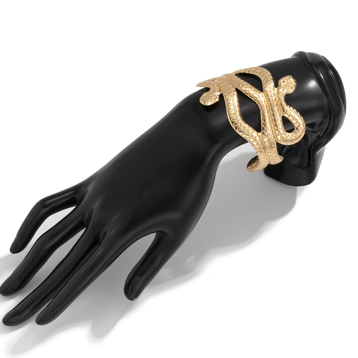 Bracelet réglable en métal de petite taille et minimaliste, en forme de serpent avec ouverture punk personnalisée pour femme_voghion.com