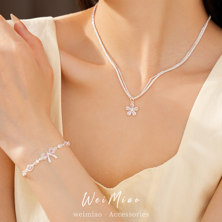 Coreano inns arco de zircon collar de flores lujoso ligero de lujo de alta calidad cadena clavícula fresca y dulce conjunto de joyería