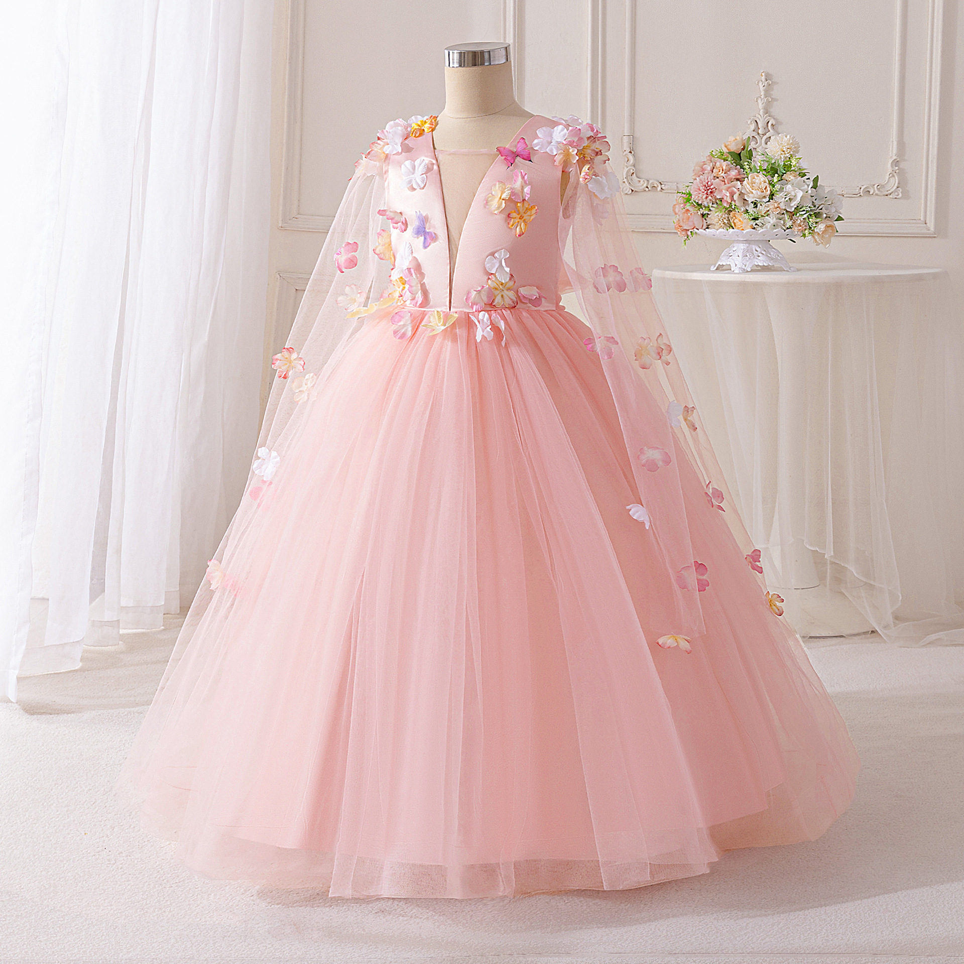 2025 nuevos vestidos para niños, vestidos de princesa, tullidos, anfitriones de cumpleaños, vestidos de noche, pasarelas de piano, trajes de actuación, mujeres