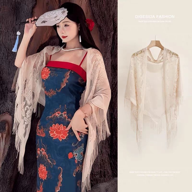 New triangular lace shawl with hollowed-out tassels, solid color silk scarf for women, breathable, stylish, fashionable, high-end cardigan