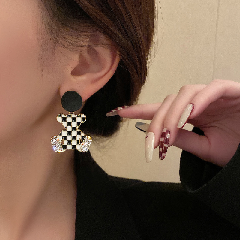 10A010 black (3)