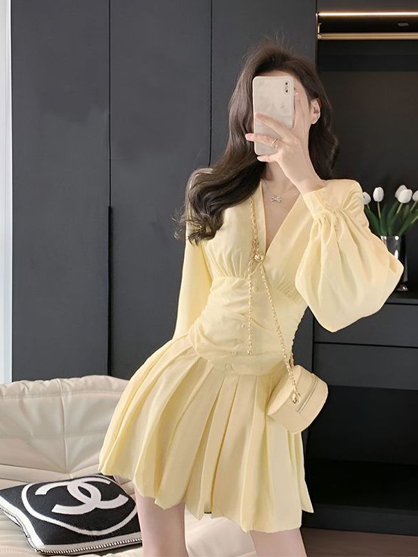 Women's Chiffon V-Neck Lantern Sleeve Mini Dress