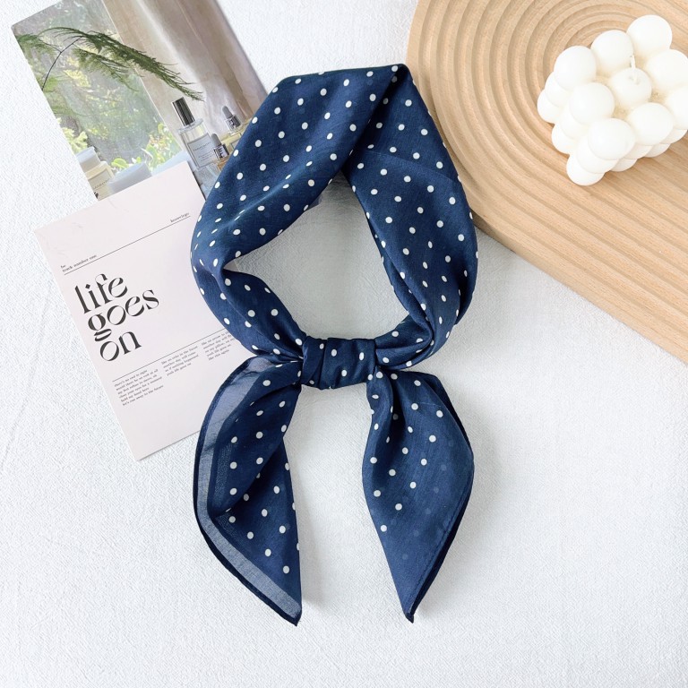 ¡Deja tu propio dinero! Mezcla de algodón puro de seda Los bloggers coreanos recomiendan ins Pañuelo de seda de flores de anacardo literario retro Pañuelo cuadrado pequeño