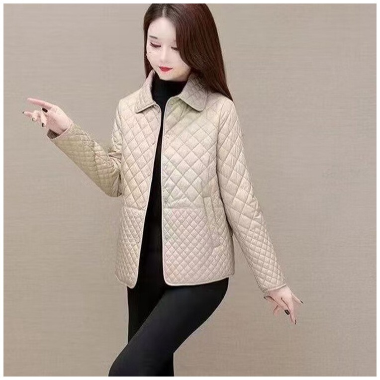 Dropshipping available: 2026 Autumn New Lightweight Short Cotton Coat for Mothers, Long Sleeve, with Pockets, Slimming Effect Dropshipping available: 2026 Autumn New Lightweight Short Cotton Coat for Mothers, Long Sleeve, with Pockets, Slimming Effect