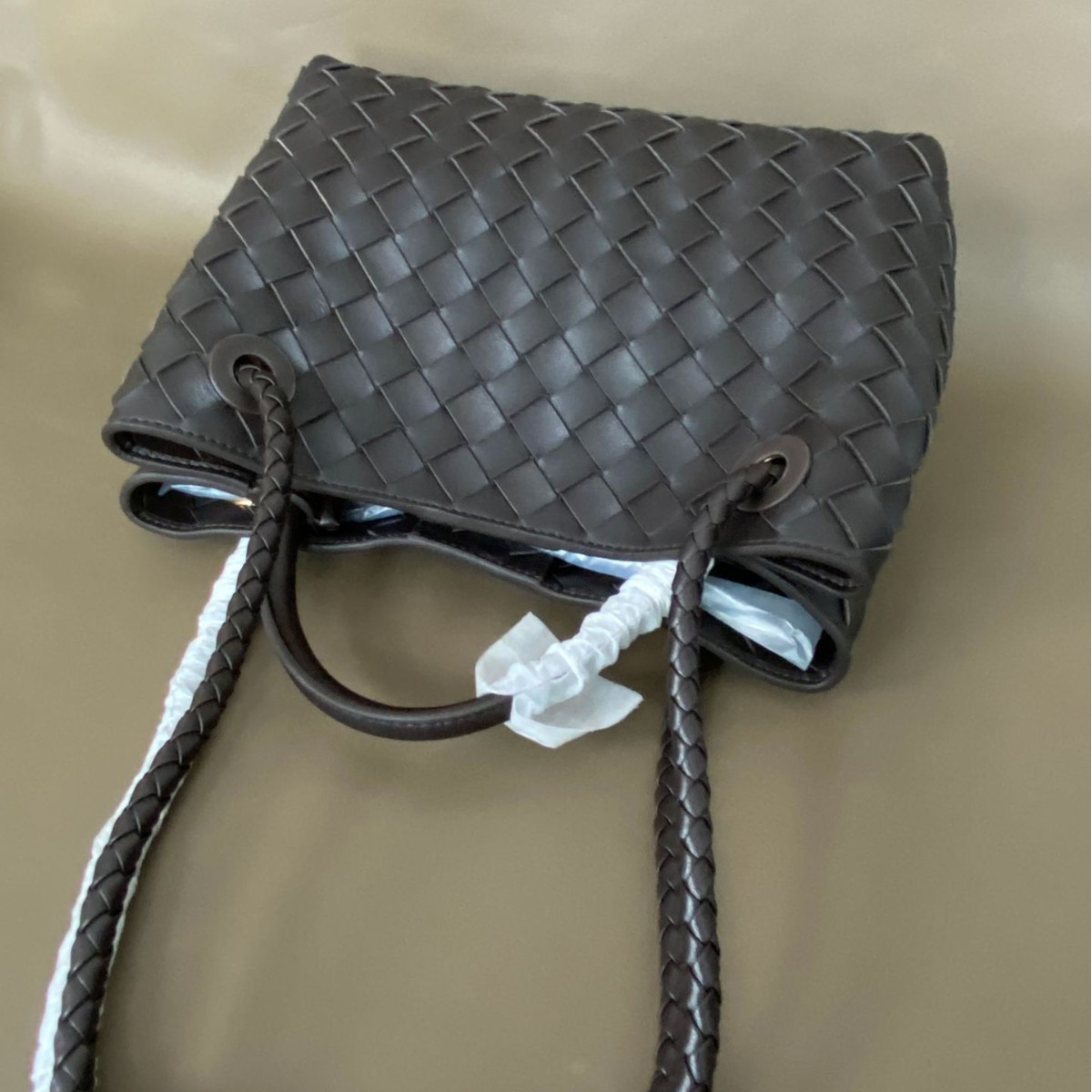 Bolso de mano de alta gama bolso de mujer tejido de piel de oveja mochila de alta gama bolso cuadrado de cuero de otoño e invierno nuevo